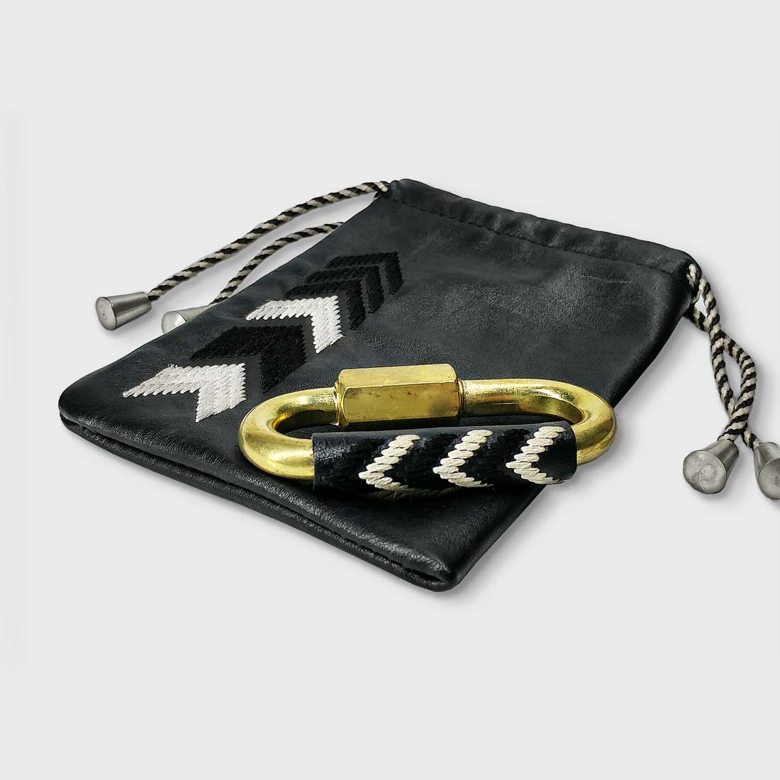 Gaucho Carabiner Pouch, Black