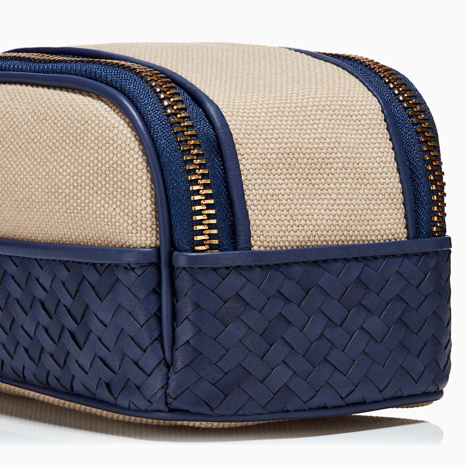 Mantidy X Konmari Duo Zip Toiletry Bag Blue 4