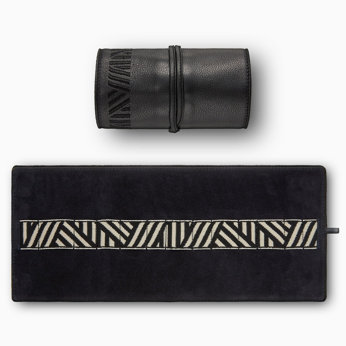 Gaucho Cheese And Wine Roll Black 3