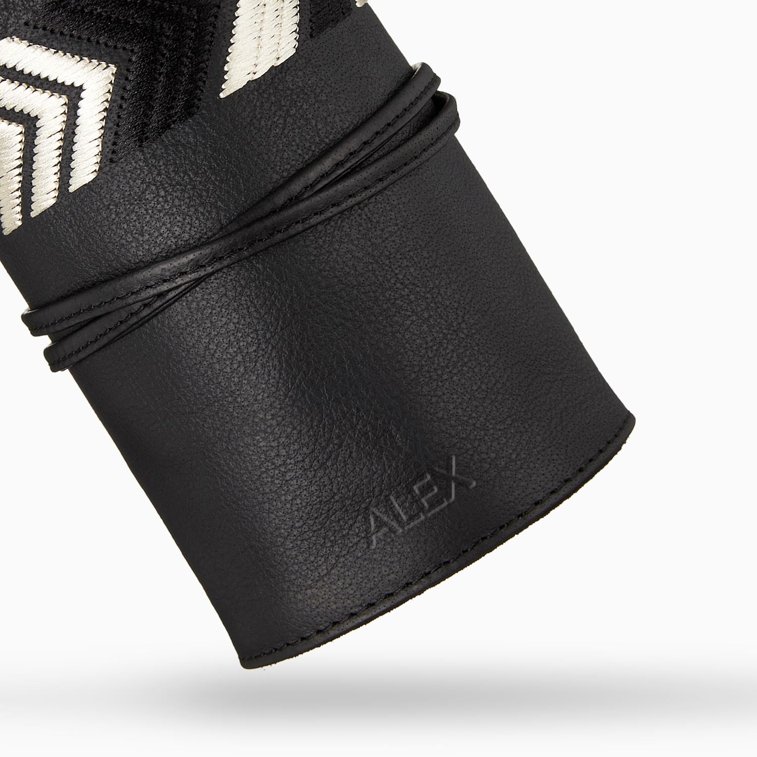 Gaucho Techroll Black Kit With Power Bank 6