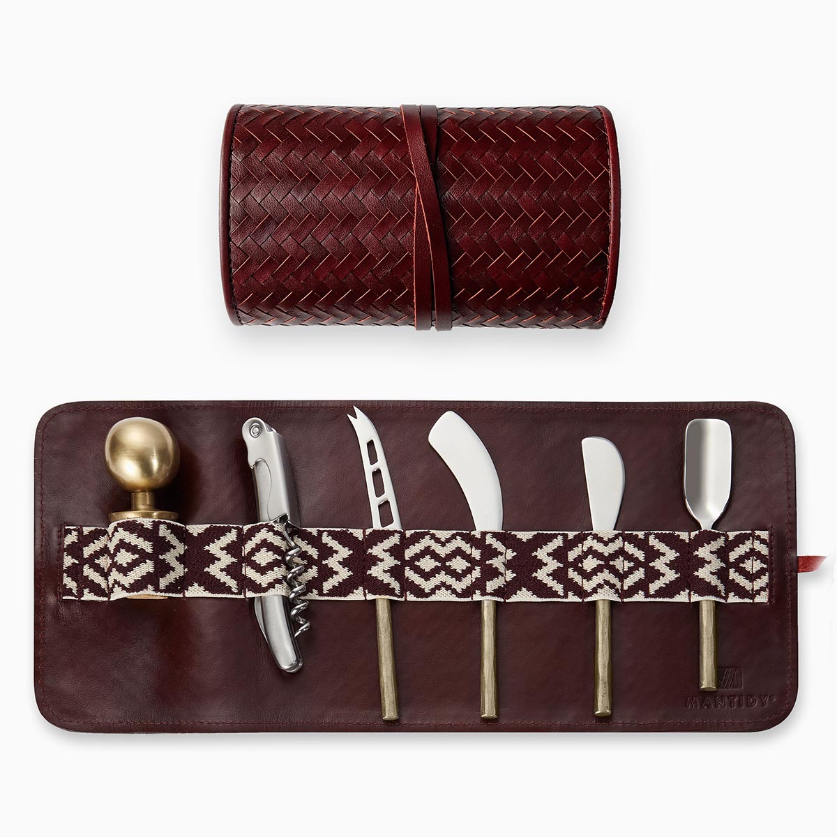Herringbone Cheese And Wine Roll 1